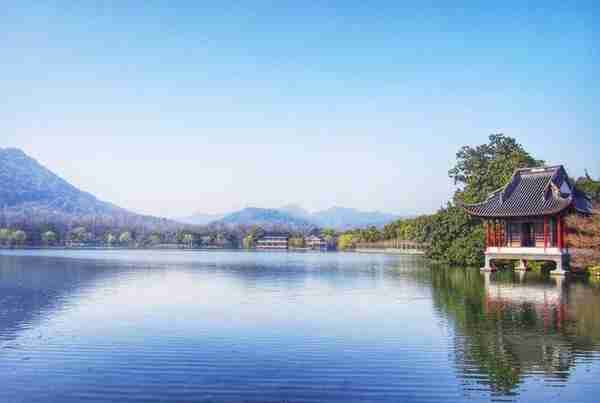 遇间旅游 | 元旦跨年旅行八大好去处！邂逅山河美景，与新年相拥~