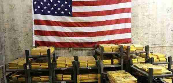 全球十大黄金储备国公布，美国稳居第一，俄罗斯2242吨，中国呢？