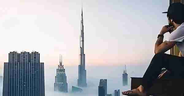 迪拜是阿联酋最特别的城市，更是阿拉伯国家中开放程度令人咋舌的