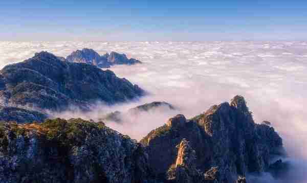 遇间旅游 | 元旦跨年旅行八大好去处！邂逅山河美景，与新年相拥~