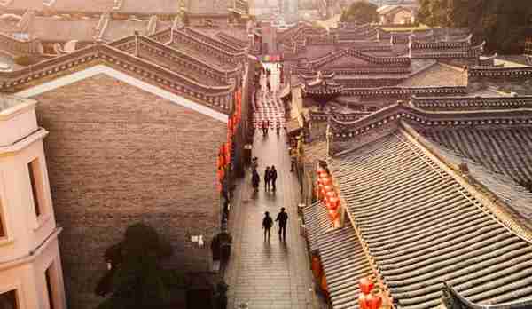 遇间旅游 | 元旦跨年旅行八大好去处！邂逅山河美景，与新年相拥~