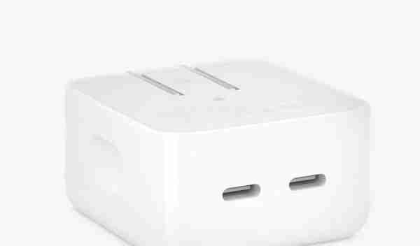苹果为新MacBook Air设计的35W充电头有一个额外的USB-C端口
